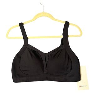 NWT Lululemon Ta Ta Tamer Bra Sports BLK Size 38D
